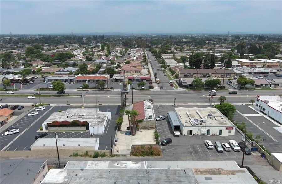 More Photos Of 10616-10622 Katella Ave, Anaheim Loft Creative Space For Sale