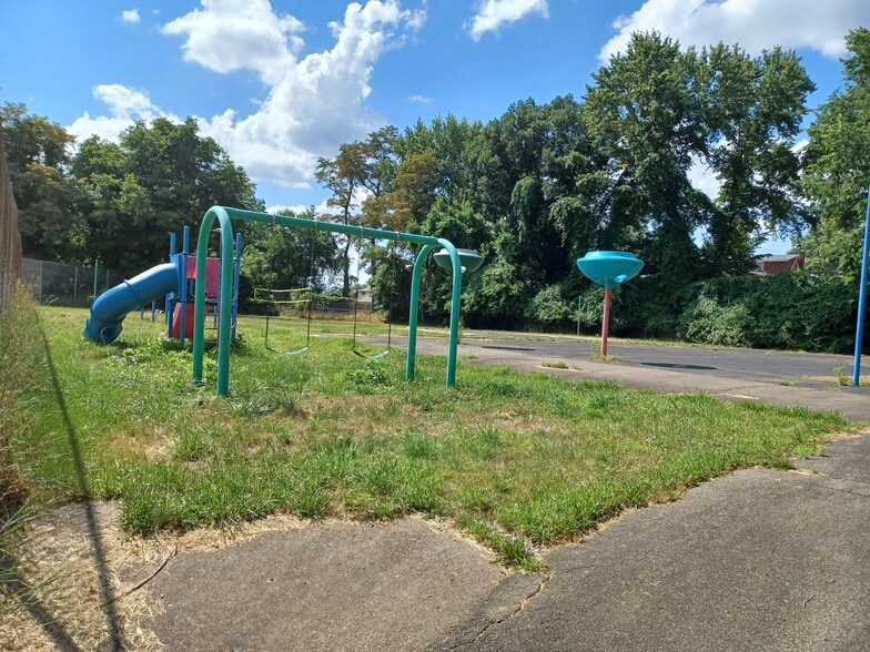 More Photos Of 200 Penn School Rd, Verona Schools For Sale