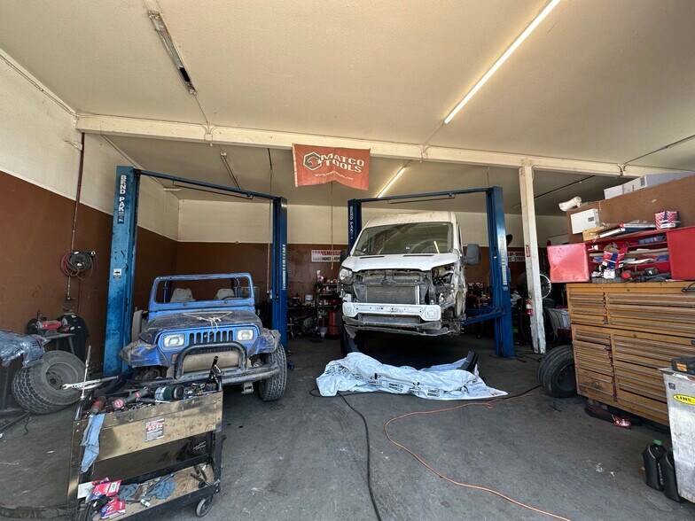 More Photos Of 1128 W Church St, Santa Maria Industrial For Sale