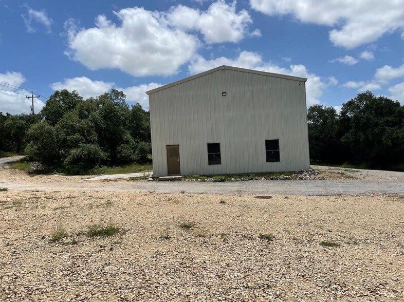 Primary Photo Of 4365 E Evans Rd, San Antonio Flex For Lease
