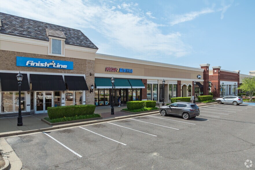 More Photos Of 4674 Merchants Park Cir, Collierville Unknown For Lease