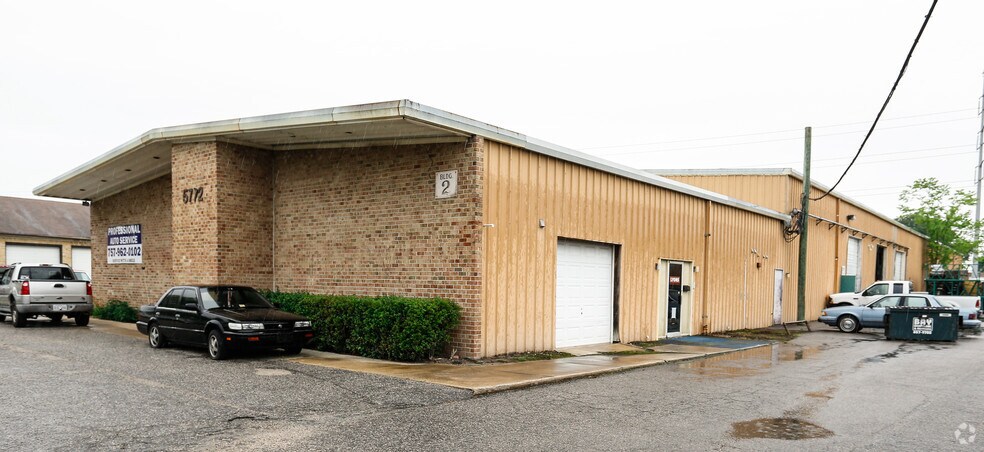 Primary Photo Of 5772 Arrowhead Dr, Virginia Beach Warehouse For Lease