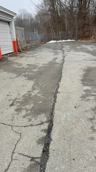 More Photos Of 3030 Crain Hwy, Upper Marlboro Auto Dealership For Sale