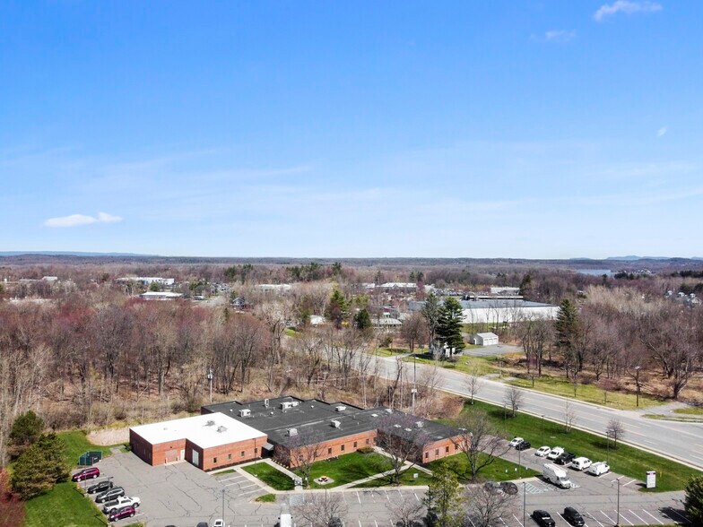 More Photos Of 930 Albany Shaker Rd, Latham Medical For Lease