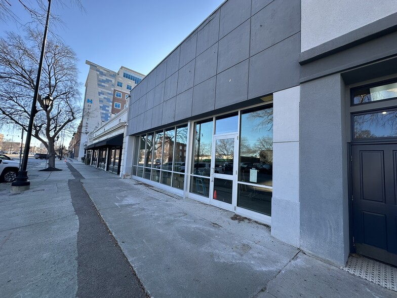 Primary Photo Of 1290 Broad St, Augusta Storefront For Lease