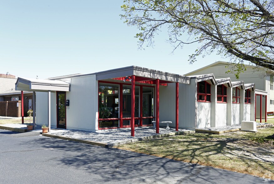 More Photos Of , Fayetteville Office For Sale