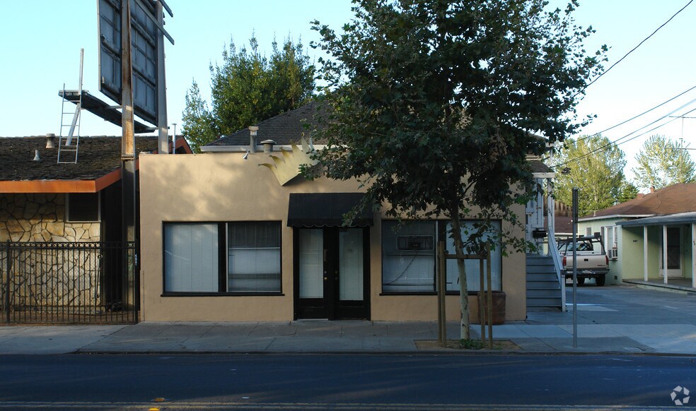 More Photos Of 641-643 N 13th St, San Jose Storefront Retail Residential For Sale