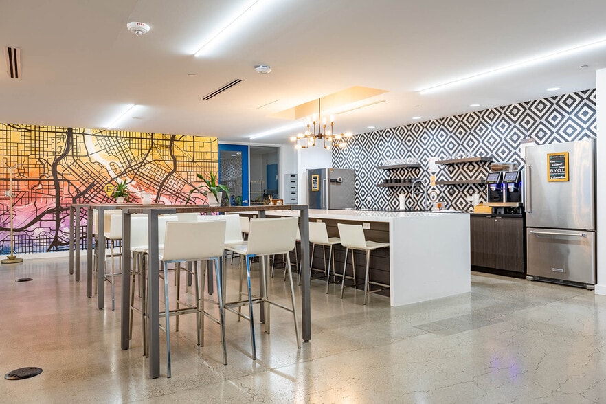 More Photos Of 331 2nd Ave S, Minneapolis Coworking Space