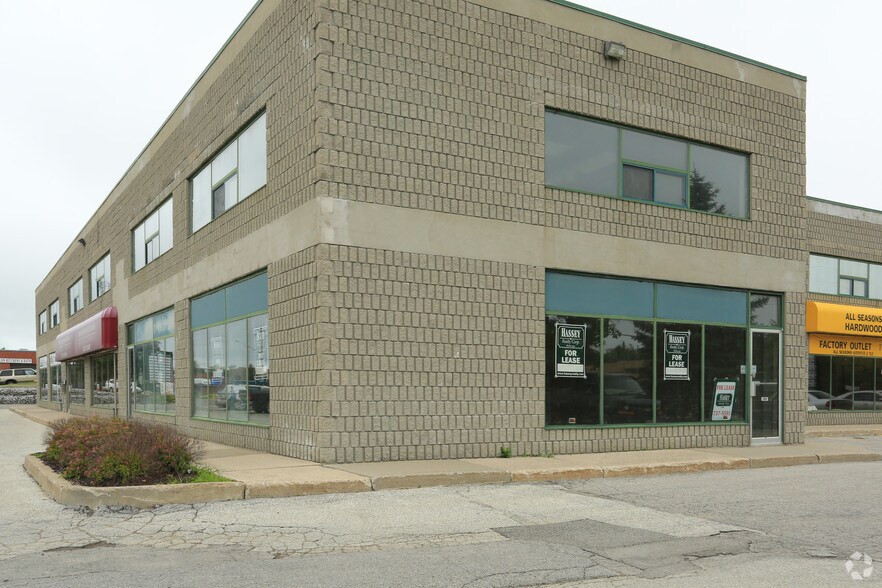 More Photos Of 660 Bayview Dr, Barrie Light Distribution For Lease