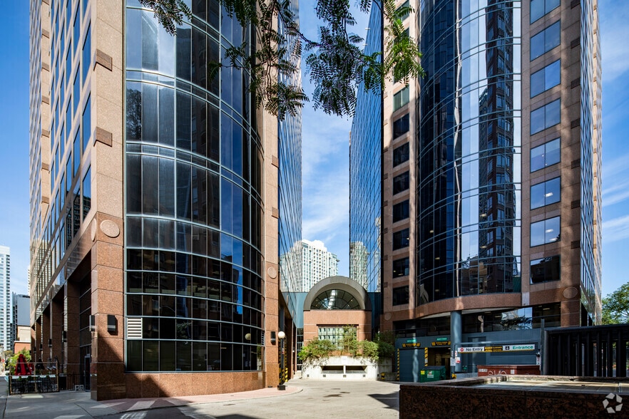 More Photos Of 175 Bloor Street East, Toronto Office For Lease