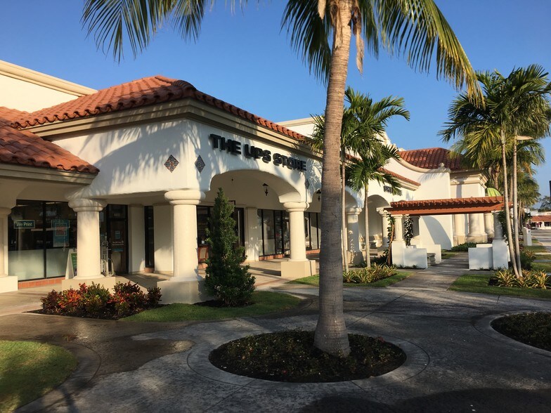 More Photos Of 6605-6699 Boynton Beach Blvd, Boynton Beach General Retail For Lease