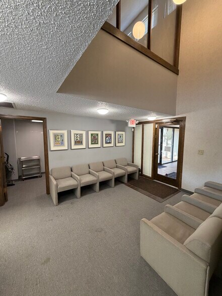 More Photos Of 3500 W Market St, Akron Medical For Sale
