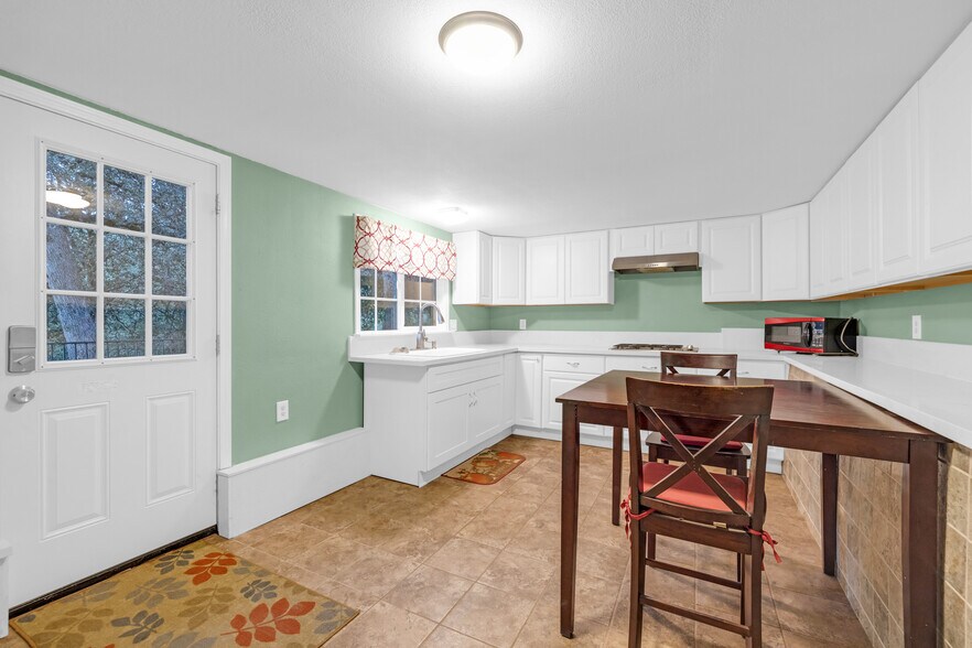 More Photos Of 17009 Iron Springs Rd, Julian Multifamily For Sale