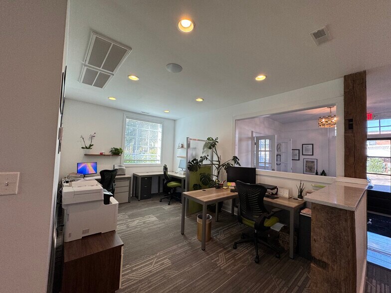 More Photos Of 4736 Colie Morse Ln, North Charleston Office For Sale
