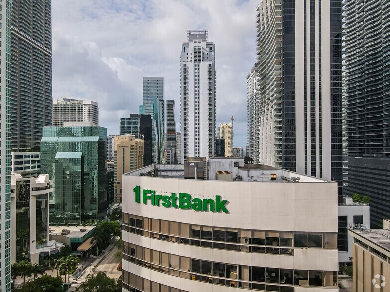 More Photos Of 848 Brickell, Miami Office For Lease