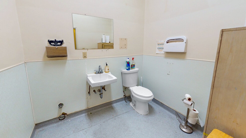 More Photos Of 1001-1019 Camelia St, Berkeley Storefront Retail Office For Lease