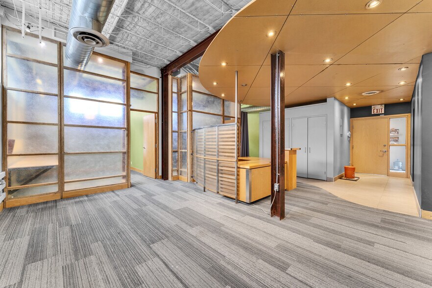 More Photos Of 43-45 Eccles St, Ottawa Office For Sale