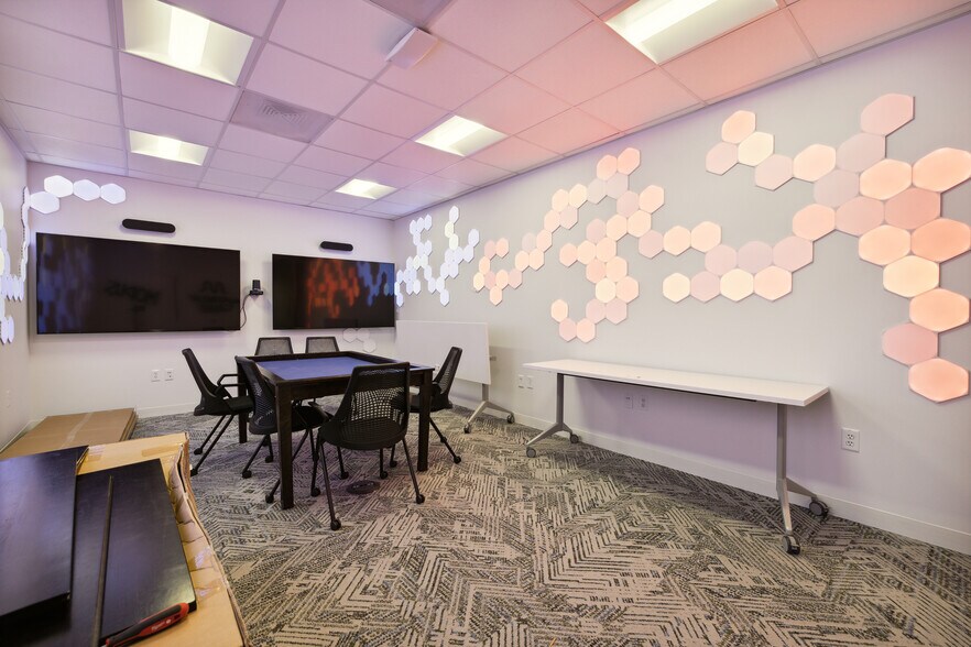 More Photos Of 1485 Treat Blvd, Walnut Creek Loft Creative Space For Lease