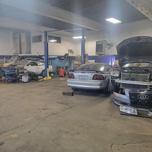 More Photos Of 23 N Main St, Dry Ridge Auto Repair For Lease