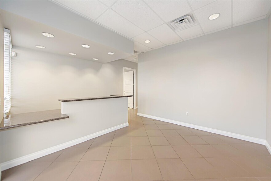 More Photos Of 2950 Sunridge Heights Pky, Henderson Medical For Sale