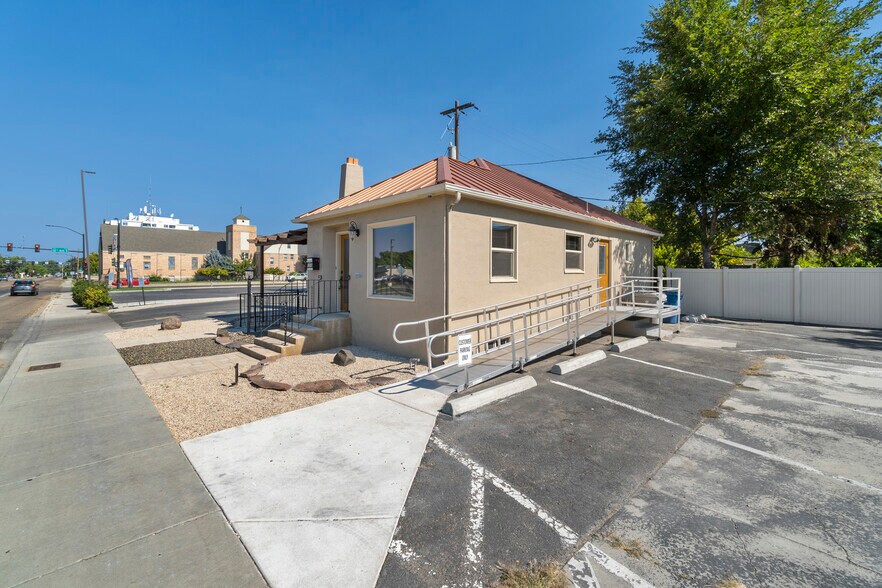 More Photos Of 1216 7th St S, Nampa Office Residential For Lease
