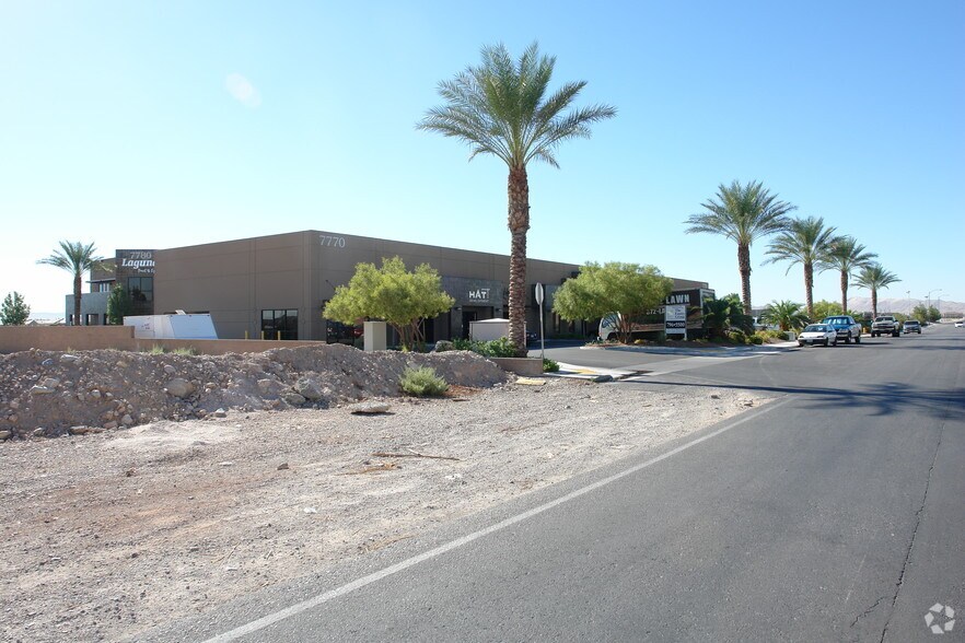 More Photos Of 7770 Duneville St, Las Vegas Distribution For Lease