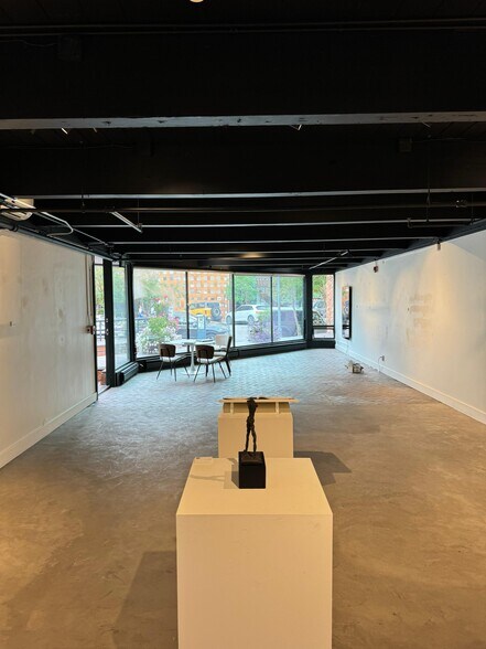 More Photos Of 620 E Hyman Ave, Aspen Storefront Retail Office For Lease