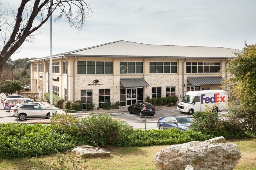 Primary Photo Of 1008 Ranch Road 620 S, Lakeway Office For Lease