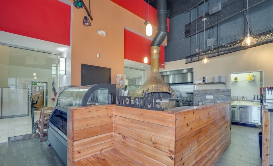 More Photos Of 1130 W Trinity Mills Rd, Carrollton General Retail For Sale