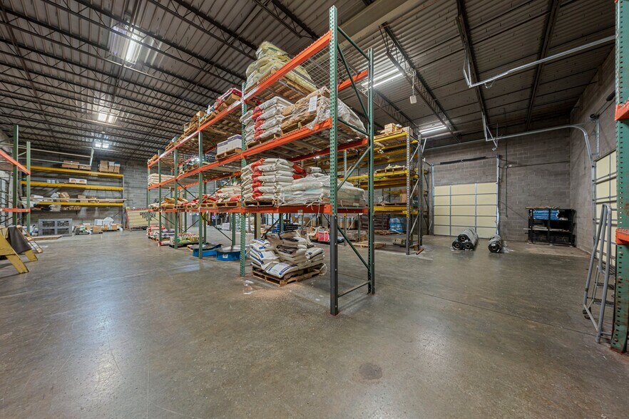 More Photos Of 300 Samson St, Glasgow Light Manufacturing For Sale