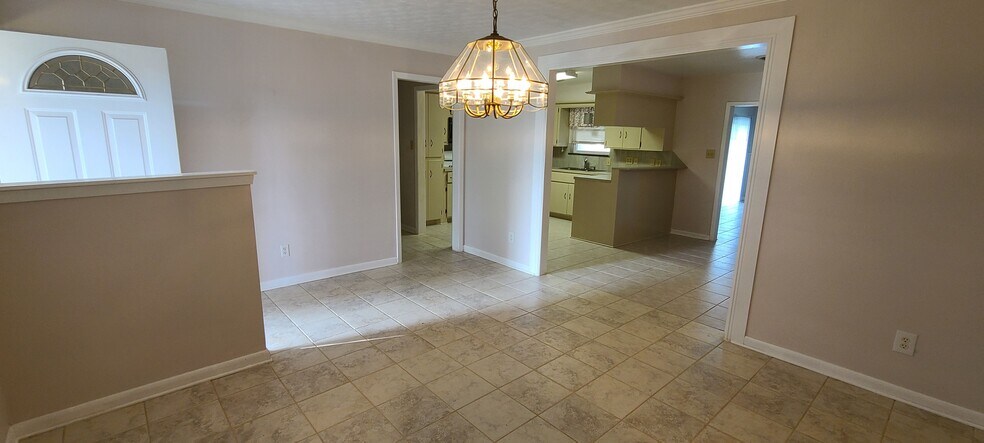 More Photos Of 1001 Blackhaw St, Houston Office Residential For Sale