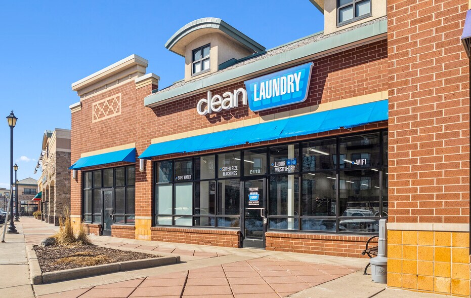 More Photos Of 2700 39th Ave NE, Saint Anthony Unknown For Sale