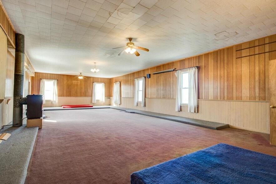 More Photos Of 7672 S Shingle Rd, Shingle Springs General Retail For Sale
