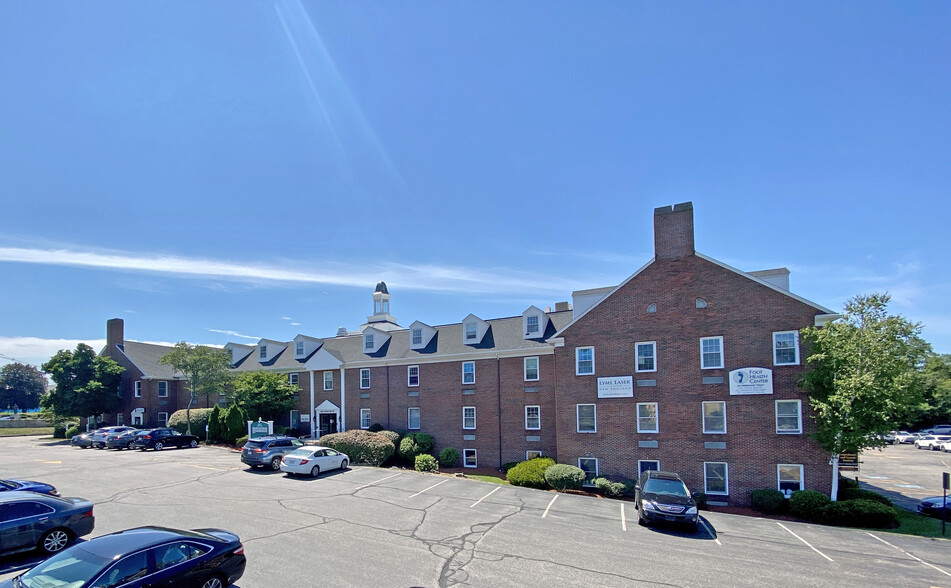 Primary Photo Of 451 Andover St, North Andover Medical For Lease