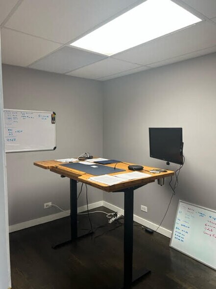 More Photos Of 2308 W North Ave, Chicago Multifamily For Sale