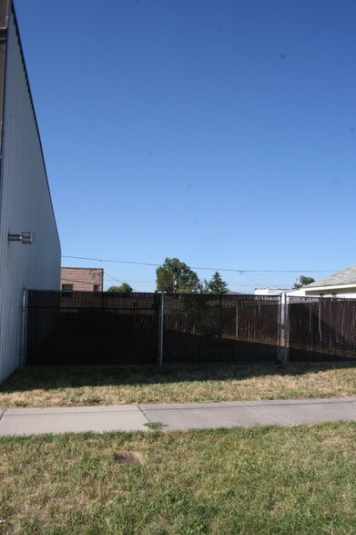 More Photos Of 140 Martin St, Klamath Falls Flex For Lease