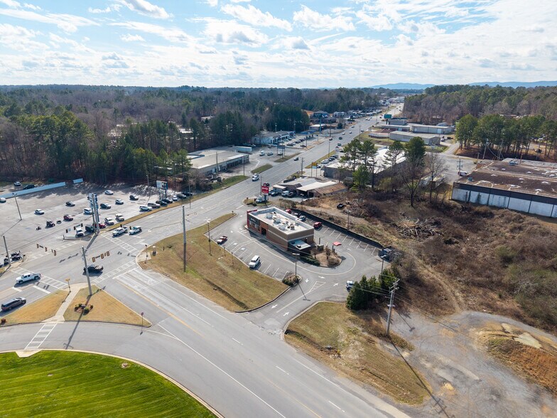 More Photos Of 2600 Martin Luther King Jr Blvd, Dalton Fast Food For Sale