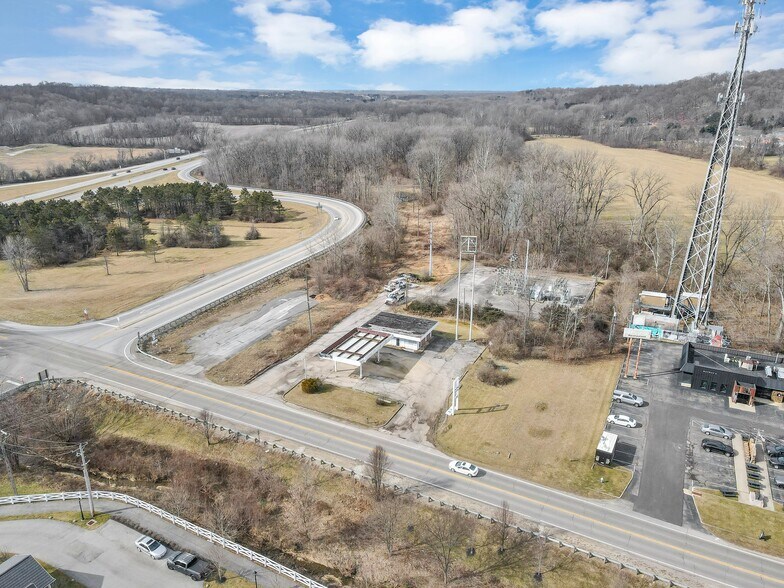 More Photos Of 1310 Columbus Rd, Granville Land For Lease