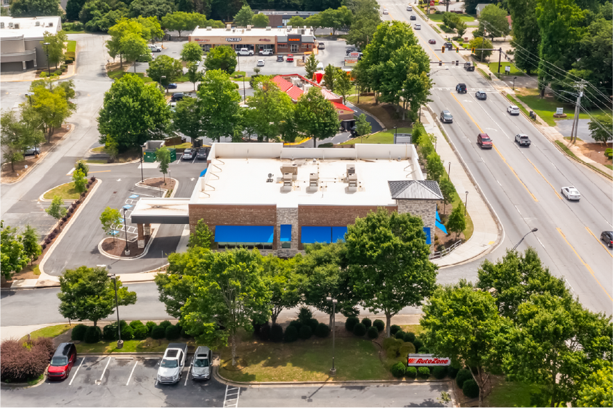 More Photos Of 2155 Main E st, Snellville Medical For Sale