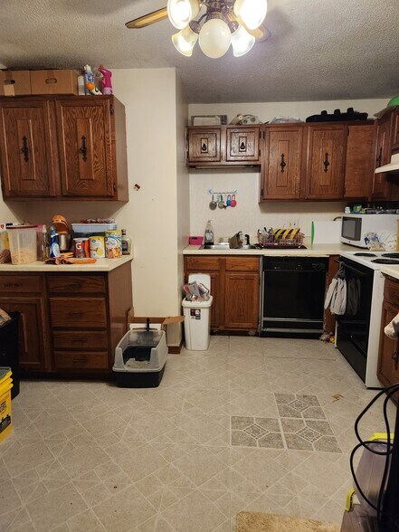 More Photos Of 30 Baker St W, Saint Paul Multifamily For Sale