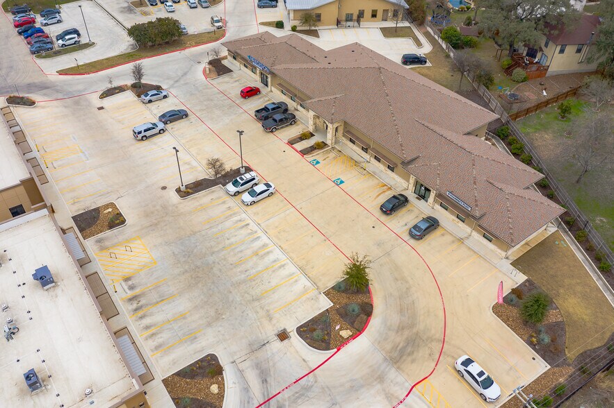 More Photos Of 9026 Culebra Rd, San Antonio Medical For Lease