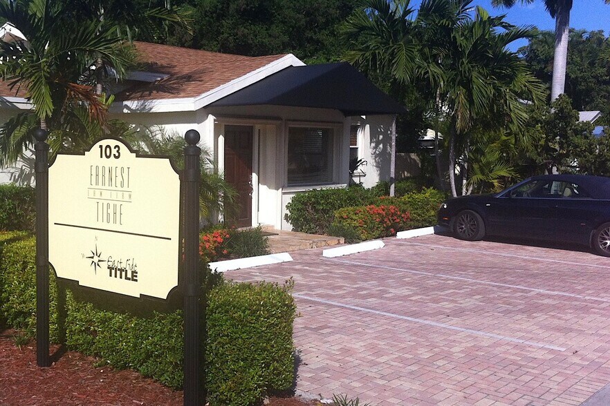 Primary Photo Of 103 NE 4th St, Fort Lauderdale Office For Sale