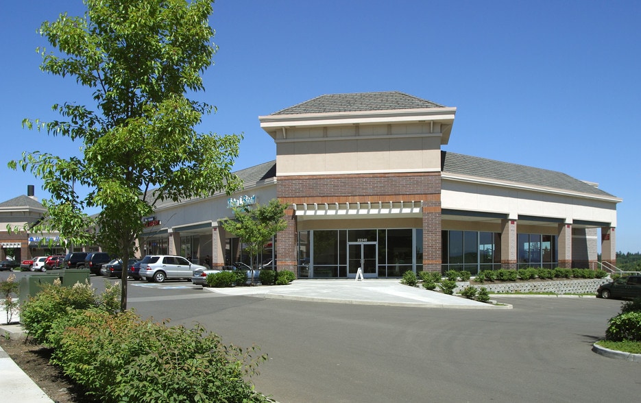 More Photos Of 22400 S Salamo Rd, West Linn Loft Creative Space For Lease