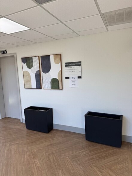 More Photos Of 12501 Judson Rd, San Antonio Medical For Lease