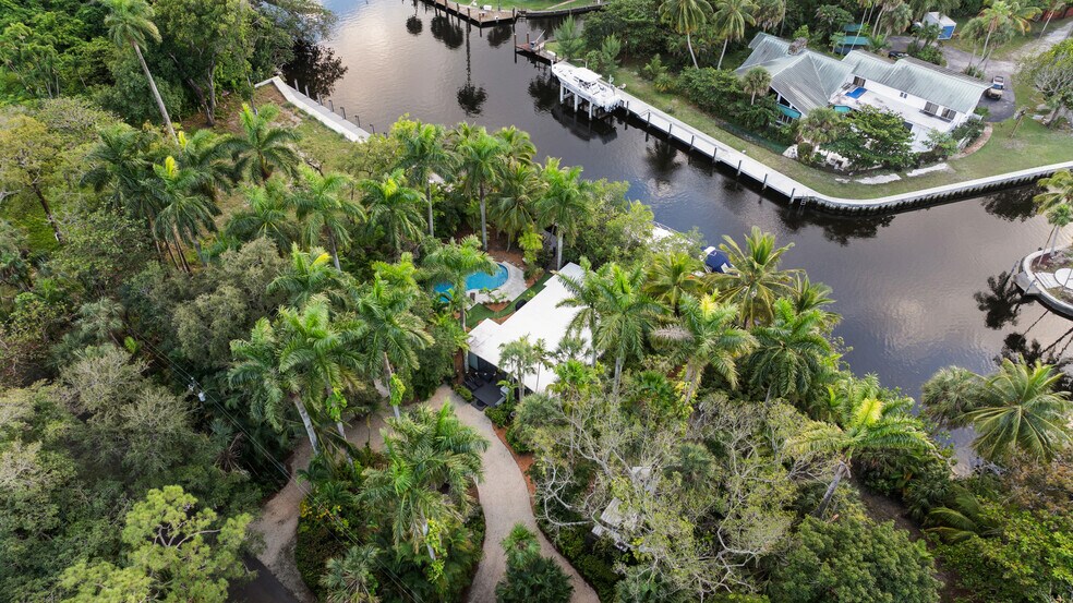 More Photos Of 301 Kennelworth Pl, Fort Lauderdale Specialty For Sale
