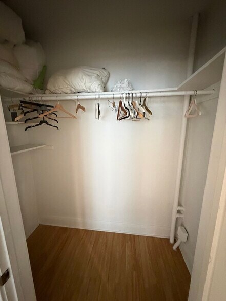 More Photos Of 105 NE 16th Ter, Fort Lauderdale Apartments For Sale