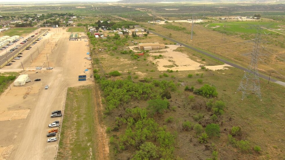 More Photos Of 5100 Service rd, Big Spring Land For Sale