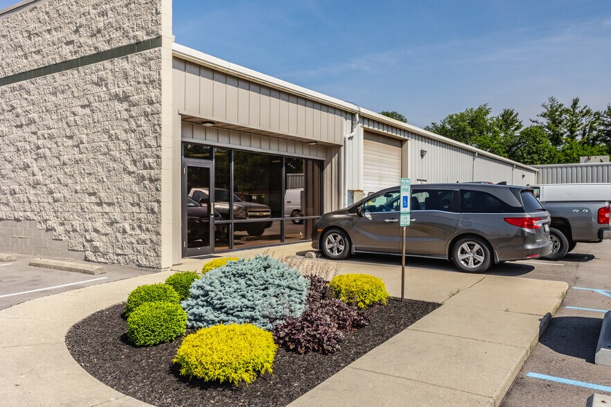 More Photos Of 15535 Stony Creek Way, Noblesville Manufacturing For Sale