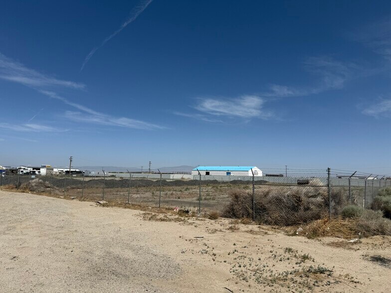 More Photos Of 45711 Division St, Lancaster Land For Sale