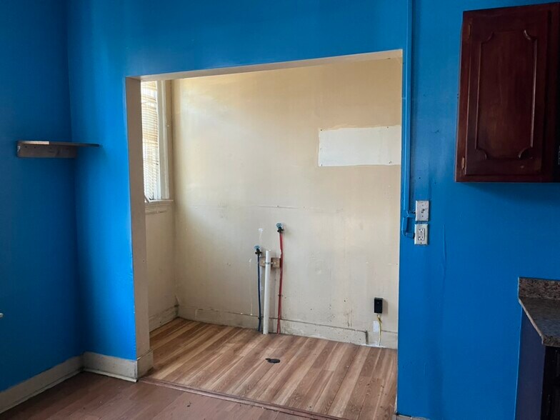 More Photos Of 1615 Maryland Ave, Covington Multifamily For Sale